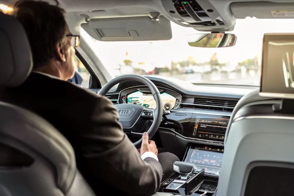tableau de bord d'une voiture